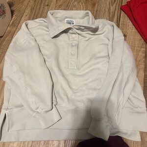 American Eagle Outfitters Cream Collared Pullover Sweatshirt